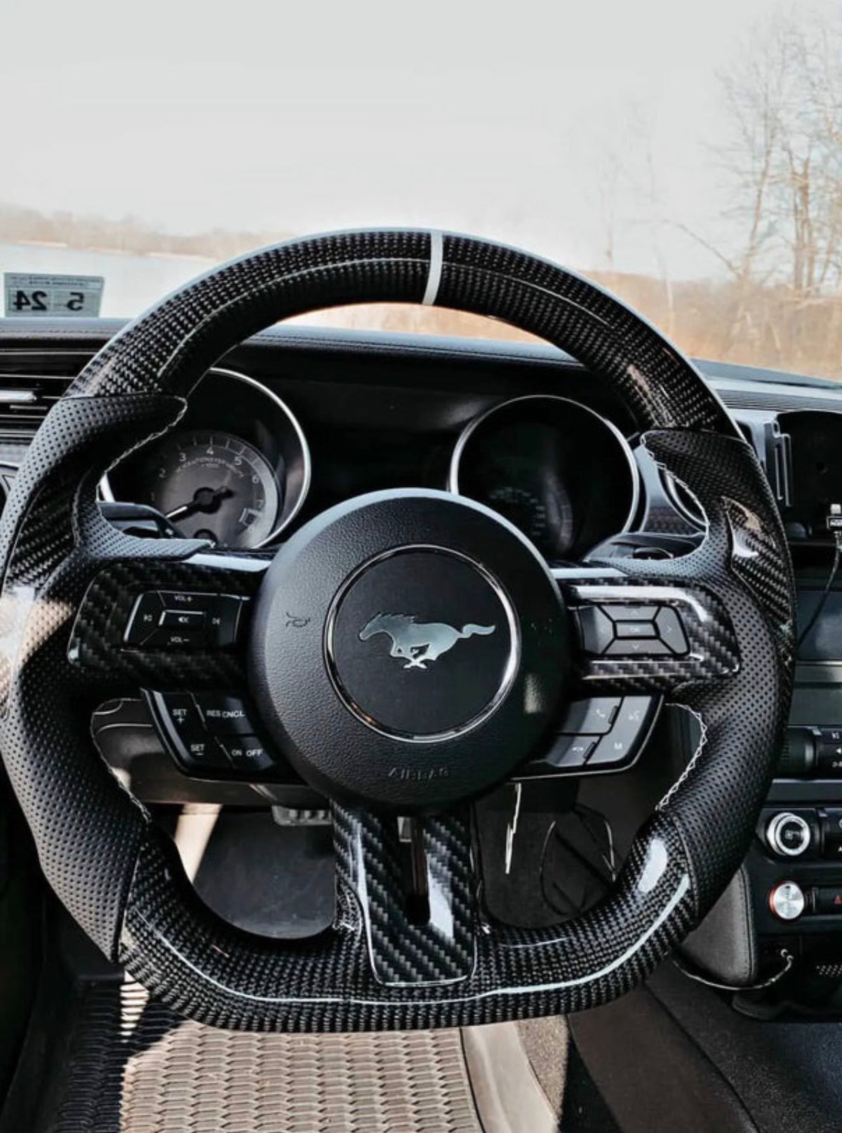 Custom Carbon wheel for Jaswinder - LED and Heated steering
