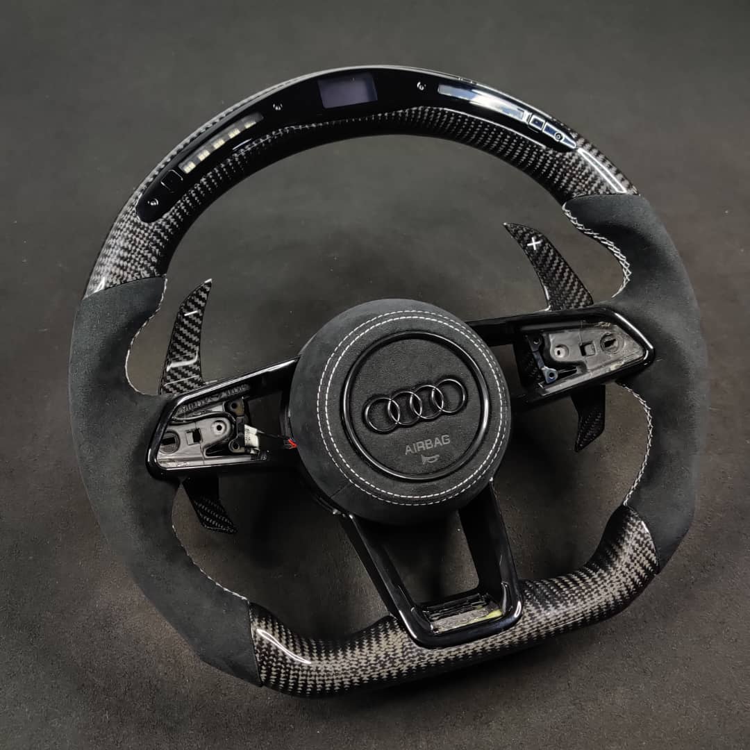 R8 Style Custom Steering Wheel
